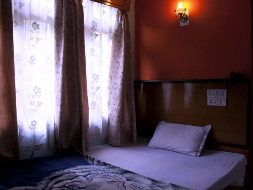 Sai Kripa Hotel Gangtok Buitenkant foto